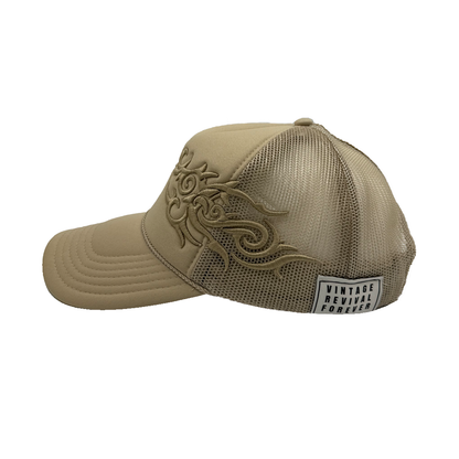Bladed Halo Trucker in Natural